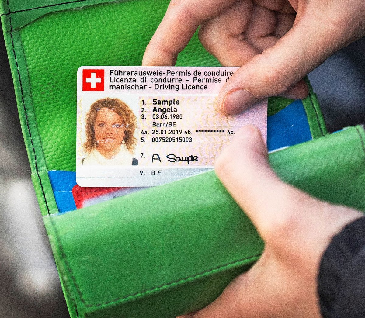 Umschreibung kantonaler Führerausweis (Bern / Zürich)
